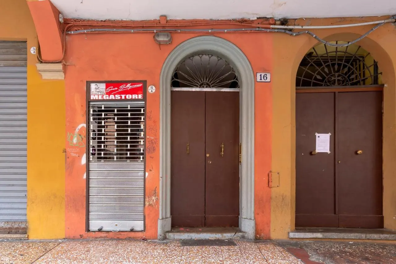 Universita e Centro Storico Mascarella Apartment Bologna