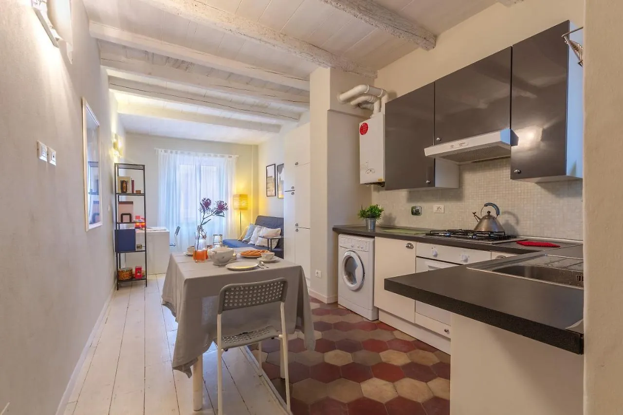 Universita e Centro Storico Mascarella Apartment Bologna