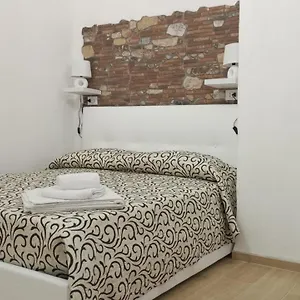 villa-casa-chiaretta.palermohotels.org/